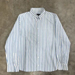 Stereo Vinyls - Blu Stripped Shirt