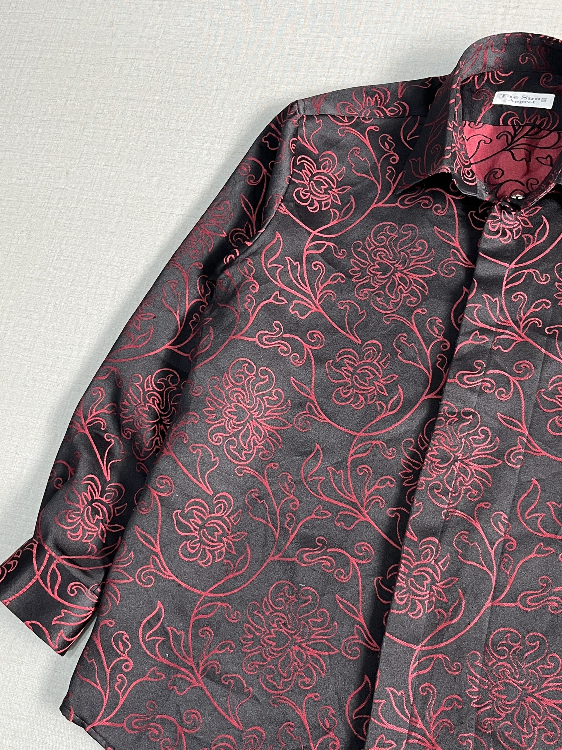 Men’s luxury shiny embroidered shirt - Image 3