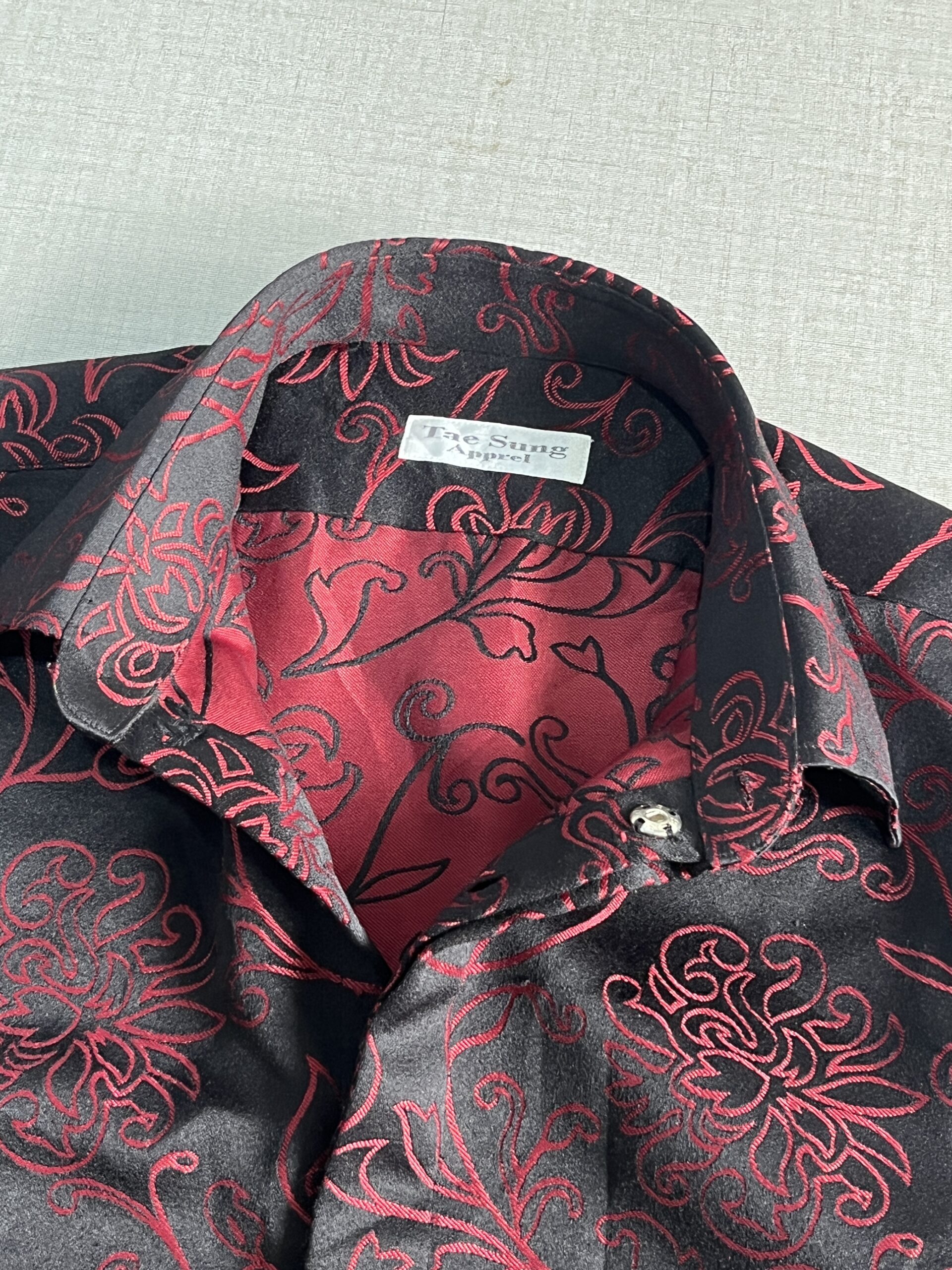 Men’s luxury shiny embroidered shirt - Image 6